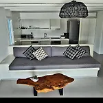 Simousea Villa *